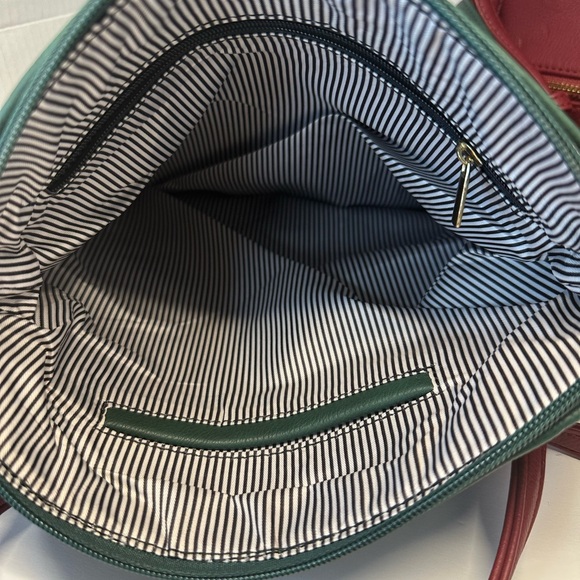 Unbranded Bundle of Elegant Hunter Green and Burgundy Crossbody Bags - Picture 5 of 9